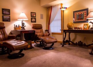 Czy pracodawca powinien zapewnić pracownikowi podnóżek? Czy pracodawca powinien zapewnić pracownikowi podnóżek?