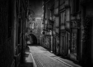 Jakie są najważniejsze instytucje rynku finansowego w Polsce?