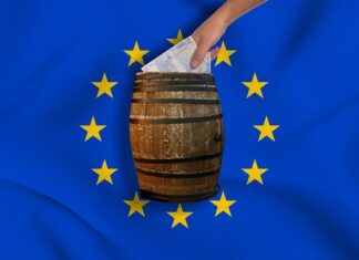 Gdzie odkładać pieniądze co miesiąc? Gdzie odkładać pieniądze co miesiąc?